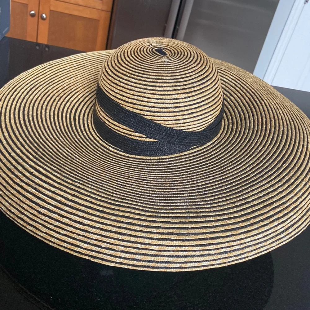 KOKIN straw hat brand new with tags
